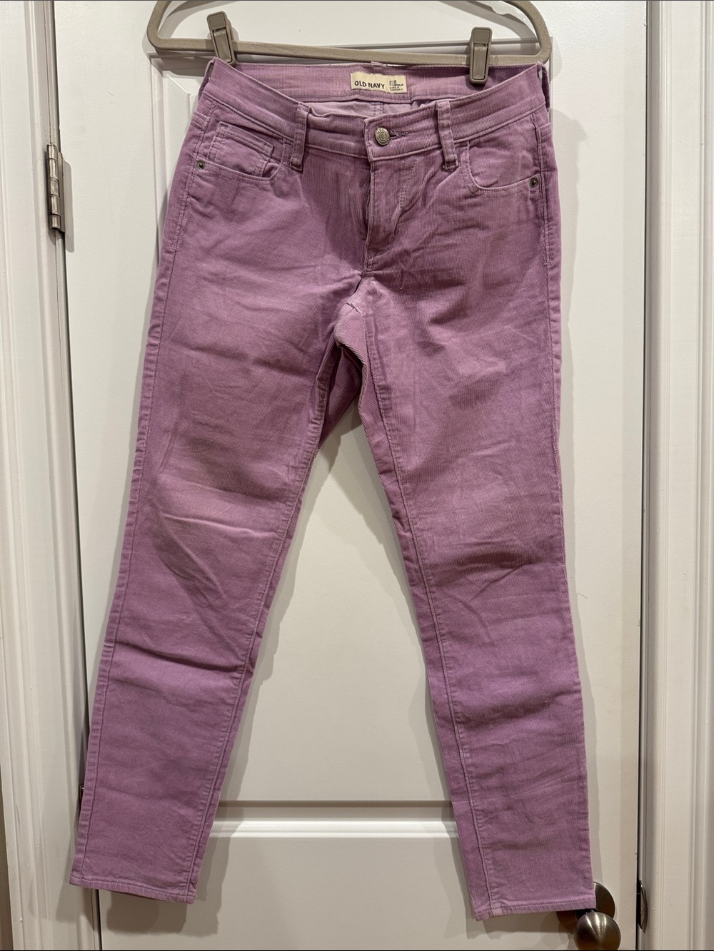 Old Navy Women's Pastel Purple Skinny Corduroy Jeans Size 8 Like New